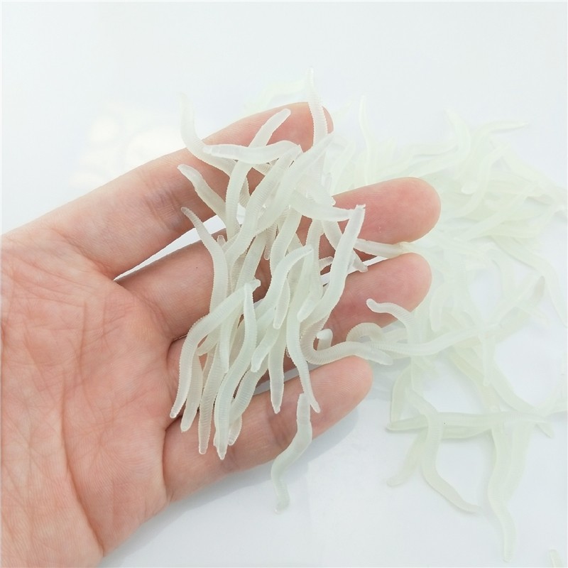 60pcs 4cm Fishing Silicone Lum - Aglaonema Red recension och pris